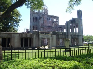 Ruines subsistantes de l'explosion nucléaire